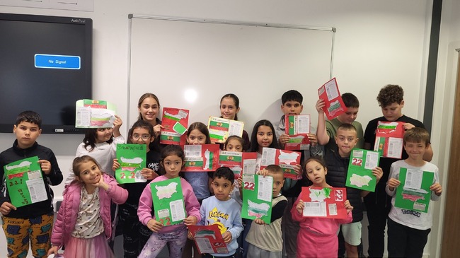 Учениците от училище „Любен Каравелов“ в Блекбърн, Великобритания, отбелязаха Деня на независимостта на България