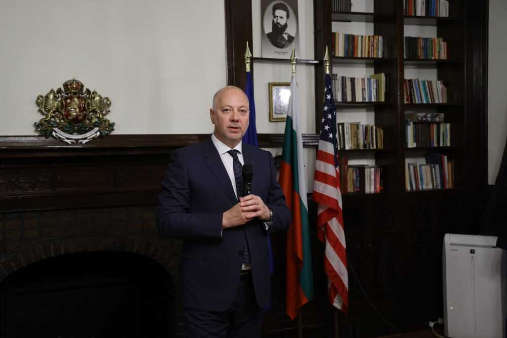 PM Zhelyazkov: Bulgarians in US Strengthen Ties, Preserve Traditions