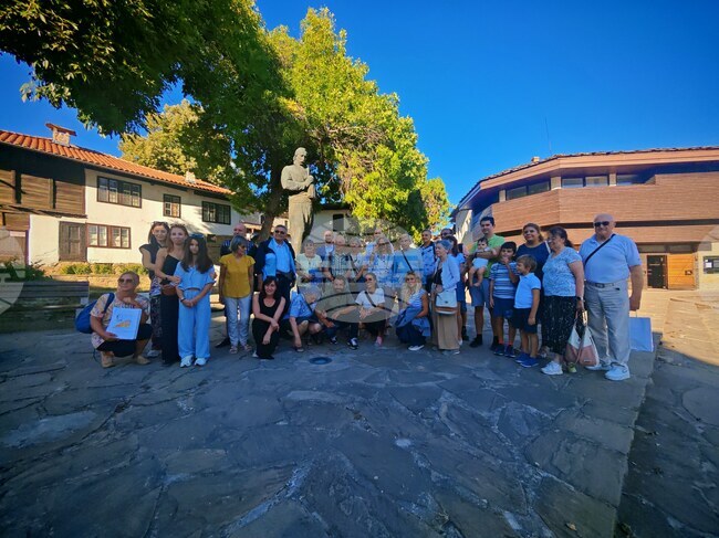 Родственици на майстор Колю Фичето се събраха в Дряново