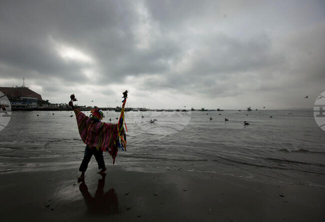 Ньошател върна исторически предмети на Южна Африка