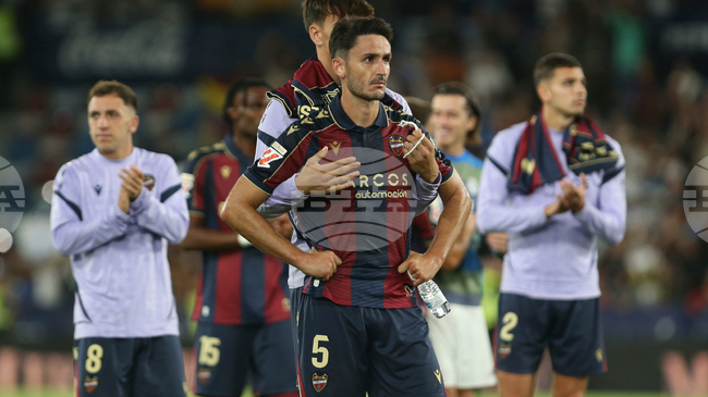 Леванте се отлепи от дъното на испанската Ла Лига след убедителна победа при гостуването на Севиля