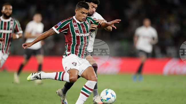 Тиаго Силва иска да напусне Флуминенсе, за да запази шансове да играе на Световното първенство през 2026