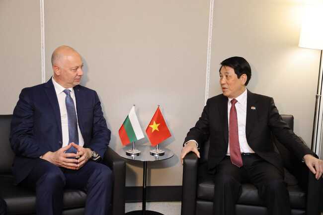 PM Zhelyazkov Meets with Vietnamese President Luong Cuong