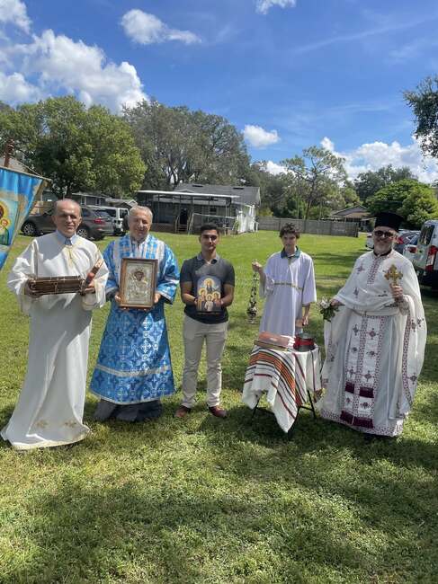 Паметта на светите мъченици София, Вяра, Надежда и Любов бе почетена в Българската православна църква „Свети Георги Победоносец“ в Орландо