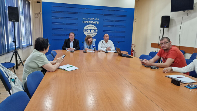 Пресконференция на общински съветници от ГЕРБ в Шумен