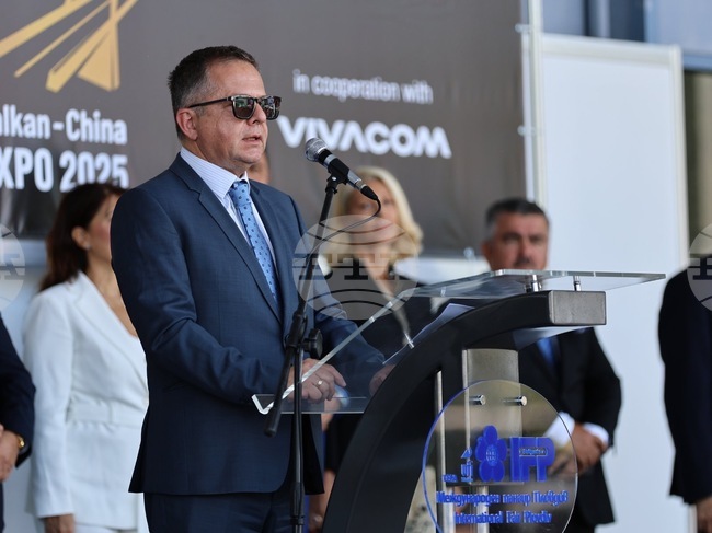 През 2024 г. добавената стойност, генерирана от индустрията, достигна 23,3 милиарда евро, каза зам.-министър Дончо Барбалов