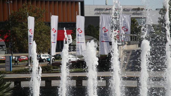 Сръбската петролна компания НИС извършва продажби на горива без прекъсване, съобщиха от компанията 