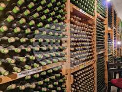 Свищов - Винарска изба „Габровски"