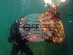 Подводна археологическа експедиция на НИМ в залива край нос Киллик разкрива тайните на древната пристанищна зона на крепостта Ерите. Снимка: НИМ