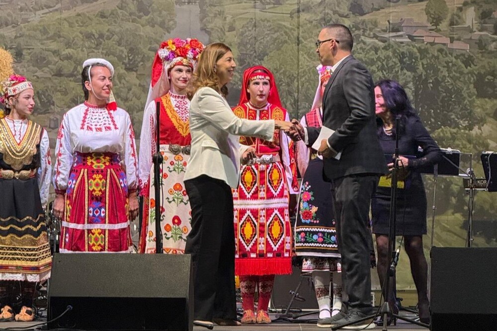 АРМЕНПРЕС: Арменското посолство в България бе удостоено с наградата „Златна монета култура“