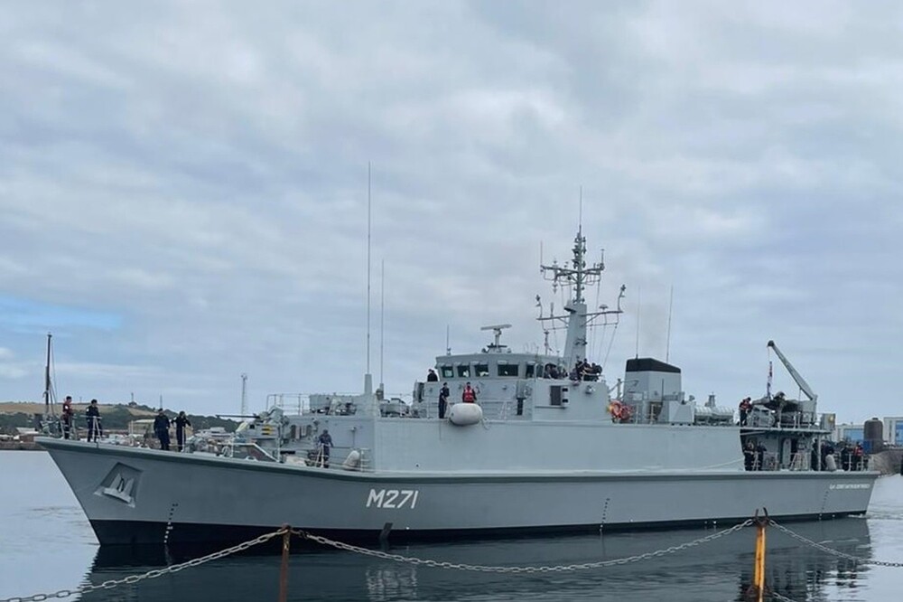 Аджерпрес: Миночистачът M 271 „Капитан Константин Думитреску" пое курс към Румъния