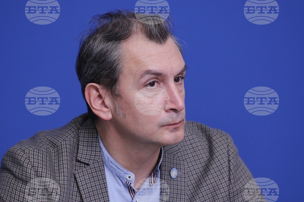 Национален пресклуб на БТА София - затлъстяване - пресконференция - Михаил Околийски