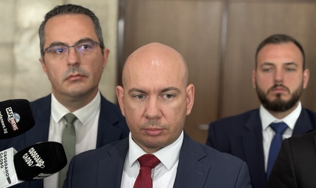 Ангел Георгиев: Желязков и Георг Георгиев да вземат украинско гражданство и да заминават на фронта