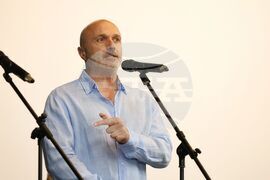 Бургас - Руси Чанев - филм - премиера
