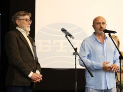 Бургас - Руси Чанев - филм - премиера