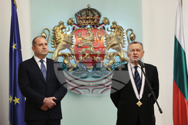 Румен Радев - Виталий Москаленко - орден „Мадарски конник“