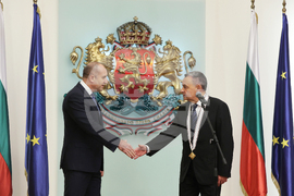 Румен Радев - Виталий Москаленко - орден „Мадарски конник“