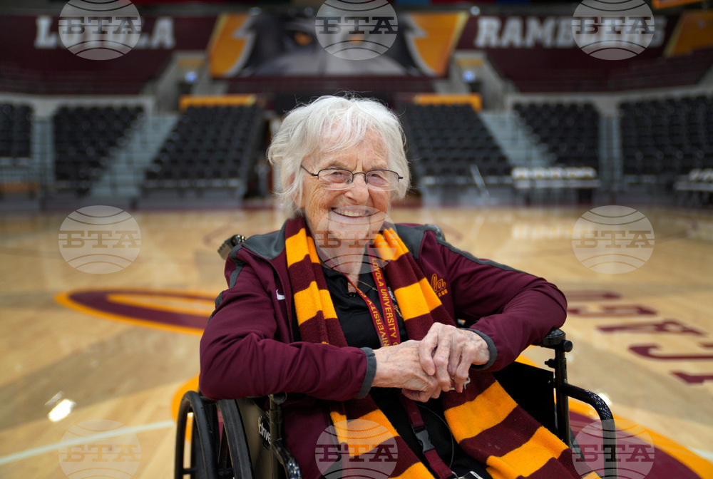 Basketball Sister Jean Retires