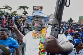 CORRECTION Malawi Election