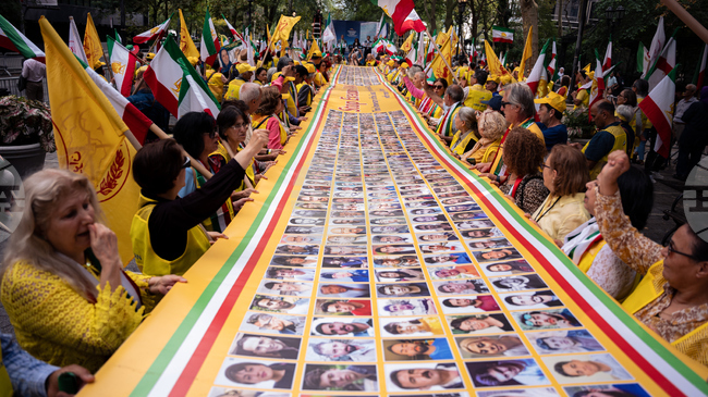 Иран екзекутира мъж, обвинен в шпионаж в полза на Мосад