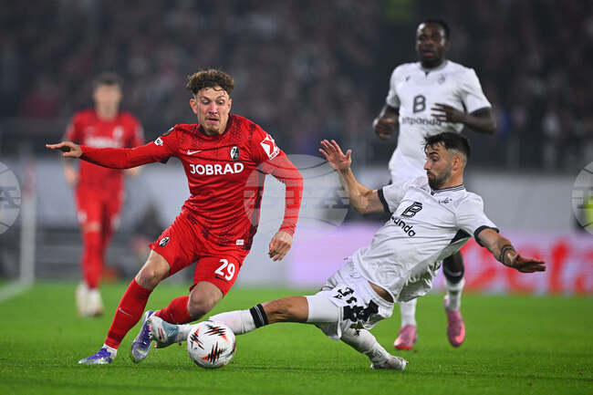 Рома и Фрайбург започнаха с победи в Лига Европа