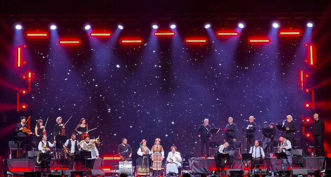 Хитовете на Тодор Колев звучаха на живо преди концерта на Горан Брегович в София 