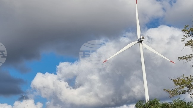 Вятърната енергия осигури на 27 на сто от електричеството в Европа през изминалото денонощие