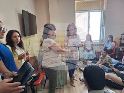 Снимка: Драматичен театър „Борис Луканов“ – Ловеч 