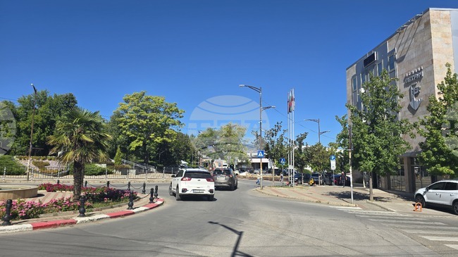 Община Петрич реализира проекти, свързани с по-добри условия за спорт в училище