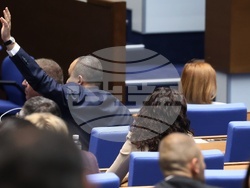 Народно събрание - липса на кворум