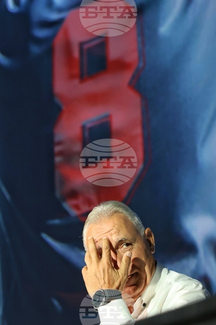 Стоичков поздрави Дезире Дуе за нагрaдaта "Golden Boy"