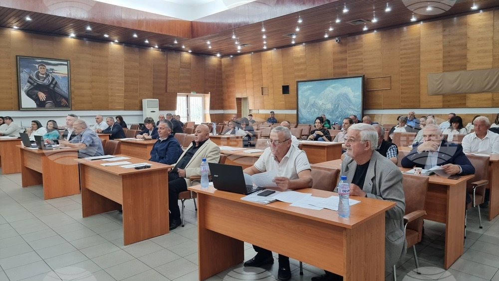 Общинският съвет в Карлово ще гласува изработването на подробен устройствен план за 518 дка гора в село Кърнаре по искане на ВМЗ