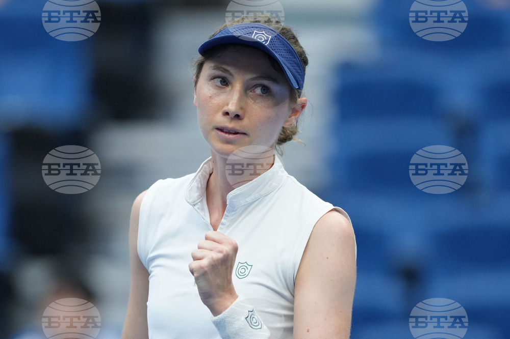 Испанката Кристина Букса си осигури сблъсък с шампионката Арина Сабаленка във втория кръг на турнира по тенис в Бризбейн