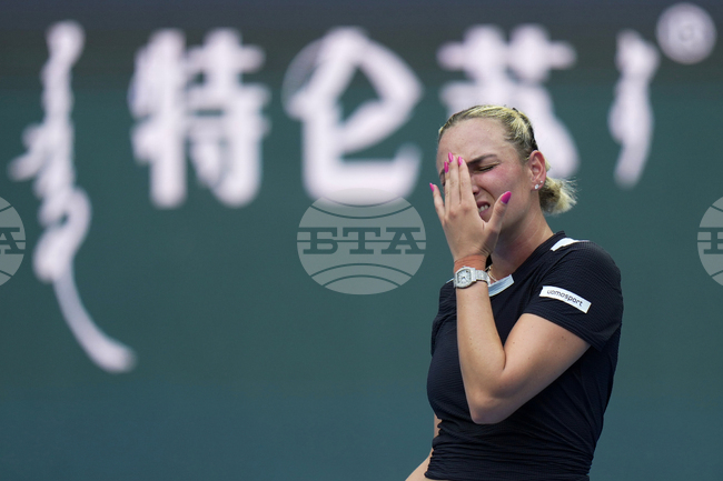 Третата поставена Дона Векич отпадна на четвъртфиналите на турнира по тенис в Ченай