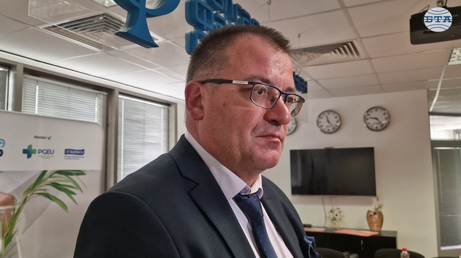 Все още само 14 области в страната имат денонощна аптека, работеща с договор със Здравната каса, предупреждават от фармацевтичния съюз