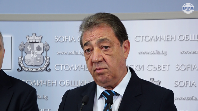 Кметът Васил Терзиев спешно да организира процедура за концесиониране на "Топлофикация София", каза Вили Лилков в Столичния общински съвет