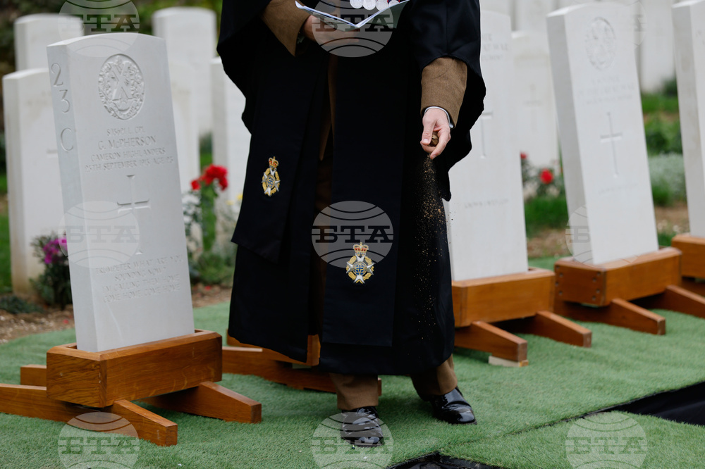 France WWI Soldiers Burial
