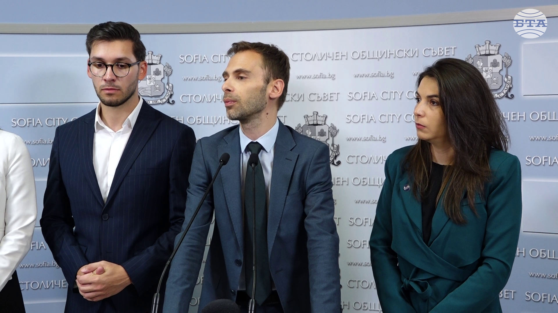 „Спаси София“ покани кмета Васил Терзиев и групата на ПП–ДБ на разговори за реформата в паркирането