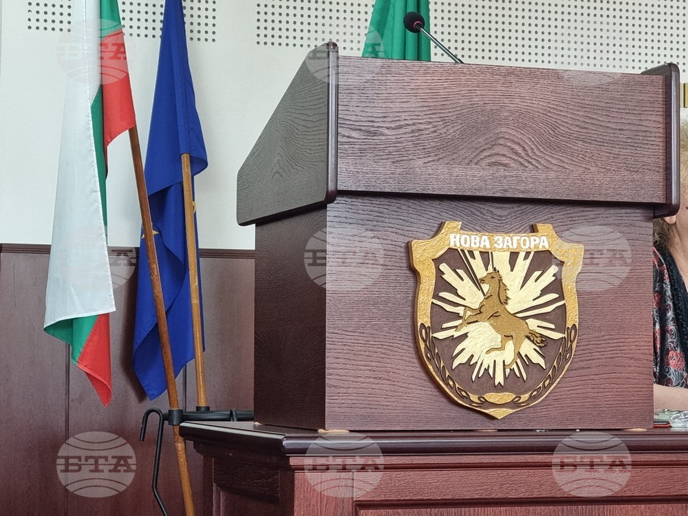 Общинският съвет в Нова Загора обсъжда въвеждане на нов режим „Служебен абонамент“ за паркиране