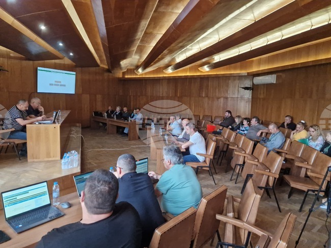 Изпълнението на бюджетния план на Община Елена за първото шестмесечие е идентично с това за същия период на миналата година