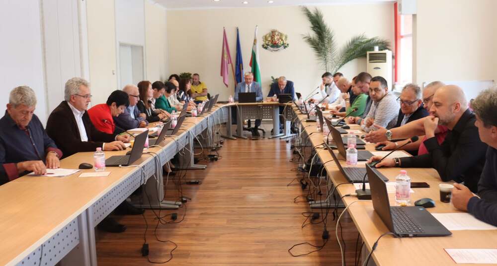 Изменение на договор с Държавното ловно стопанство „Черни Лом“ отложиха за следващо заседание общинските съветници в Попово