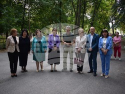 Заместник-министърът на образованието и науката д-р Емилия Лазарова откри нов STEM център в Профилираната природо-математическа гимназия в Ботевград. Снимка: МОН