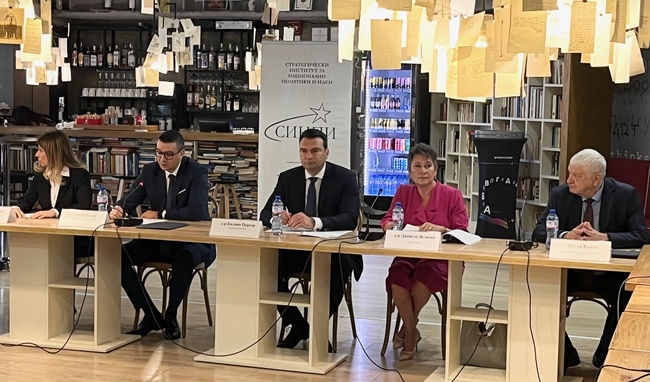 Калоян Паргов: Необходима е цялостна програма на правителството за прехода в еврозоната