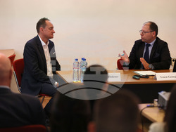 Столична библиотека - Марио Холцнер - лекция