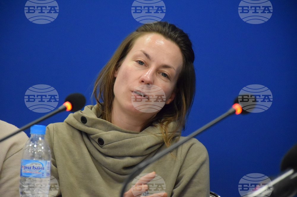 Национален пресклуб на БТА Благоевград - Драматичен театър „Никола Вапцаров“ - пресконференция - Ива Кънева