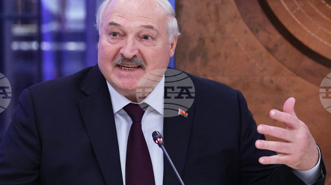 Беларуският президент президент пристигна на посещение в Мианма на добра воля