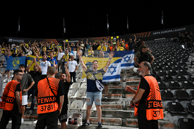 Полицията забранява на израелски фенове да присъстват на мача Астън Вила срещу Макаби Тел Авив в Бирмингам