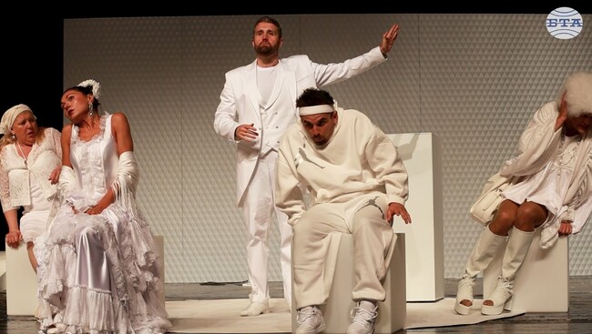 Комедията "Последният етаж" от Хосе Варлета е новата театрална премиера в Русе