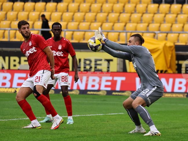 ЦСКА 1948 започна лагер в Банско, където ще играе конроли с Монтана и Раднички Ниш