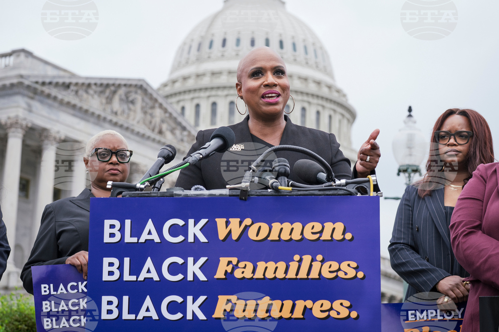 Доналд Тръмп каза, че метлата в държавните институции ще засегне доста хора